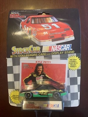 1991 Racing Champions Kyle Petty #42 Mellow Yellow 1:64 Scale Diecast Replica - Image 1 of 2
