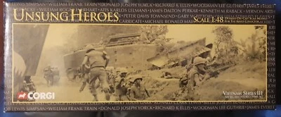 Corgi Unsung Heroes Vietnam Series II AH-1J Cobra U.S.M.C HML-367 US51204 - Image 1 of 4