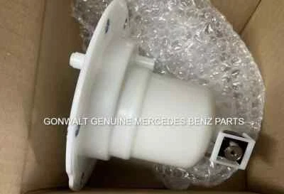2214701890 Unidad de envío de depósito de combustible izquierda Mercedes Benz C350 12-14 y filtro de combustible Foto 1 de 4