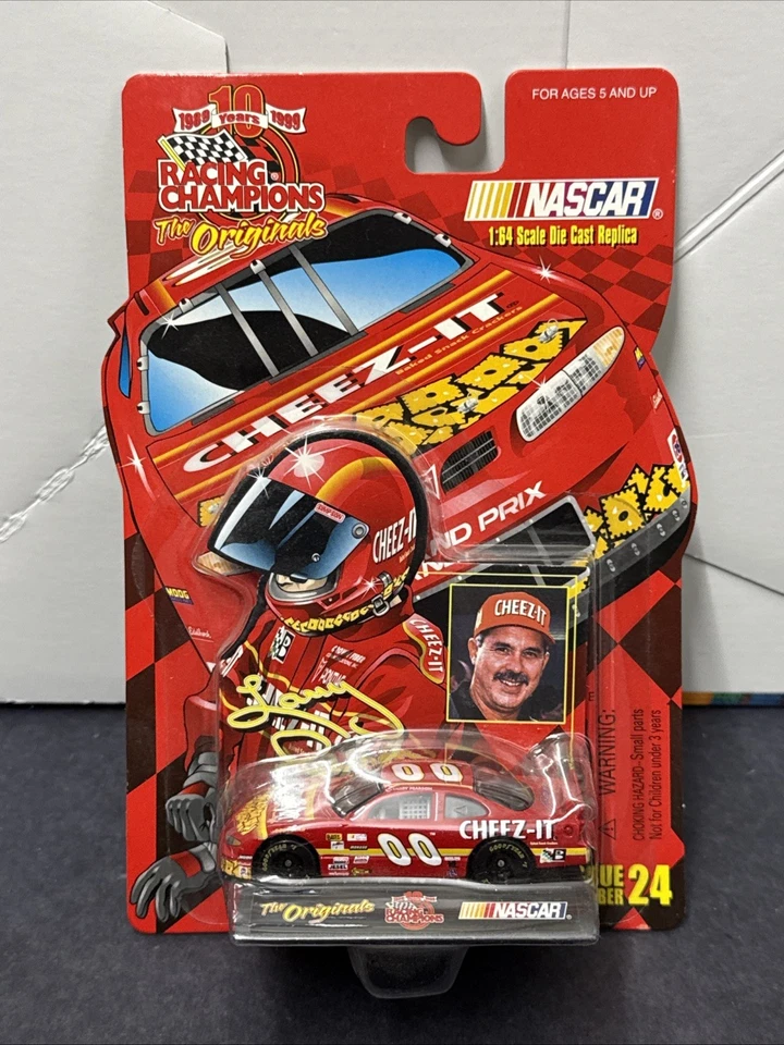 Larry Pearson #00 Cheez-It 1999 1:64 NASCAR Racing Champions Diecast NUEVO Foto 1 de 3