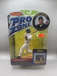 Mike Piazza Action Figure Pro Zone New York Mets Voice Activation MLB Vintage - Picture 1 of 4