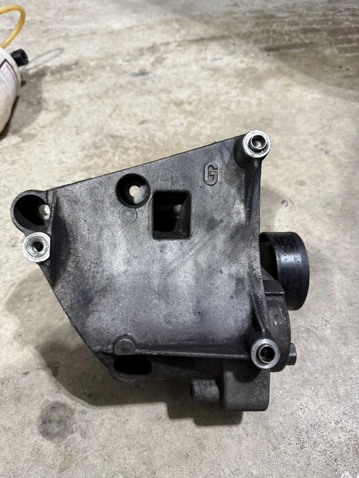2000-05 BMW E39 E46 X5 M54 Tensioner Bracket 7512556 - Image 1 of 4