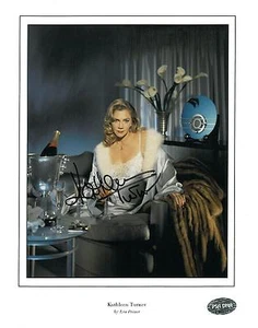 Kathleen Turner Signed Authentic Autographed 8x10 Photo (PSA/DNA) #J64574 - Picture 1 of 1