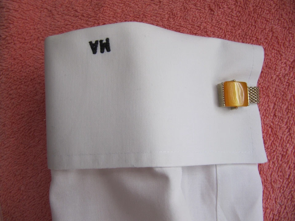 VINTAGE SWANK GOLD TONE WRAP AROUND CUFFLINKS WITH LUCITE AMBER COLOR CABOCHON  - Image 1 of 4