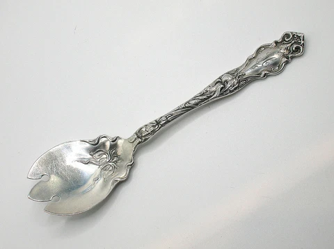 R. WALLACE & SON PAT.1902 SPORK - MORE THEN ONE AVAILABLE - 5 5/8" LONG - B/O Cover