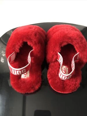 Zapatillas UGG Fluff Yeah Slide Ribbon de piel roja para niños pequeños talla 10c nuevas en caja* Foto 1 de 4