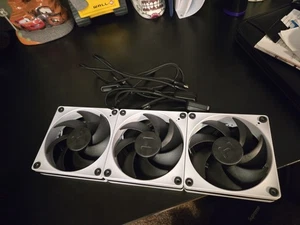 HYTE THICC FP12 x 3 Procesor cyfrowy Chłodzenie FAN-HYTE-FP12-BW-3 - Zdjęcie 1 z 1
