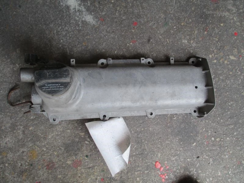 发动机阀盖 2001 年大众捷达 2.0L — 第 1/1 张图片