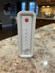 ARRIS SURFboard SB6141 Motorola Surf Board Modem 400 Series - Picture 1 of 3
