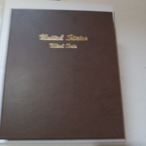 2002; 03;04;05;06 P&D US MINT SETS in DANSCO ALBUM 54 Coins