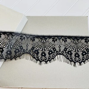 3 Yards Black Floral Eyelash French Lace Trim /Sewing/Crafts/Lingerie/3.5" Wide - Picture 1 of 16