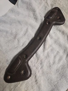 Vintage Standard ?? Wall Cast Iron Sink Bracket 10 inch Center to Center - Picture 1 of 5