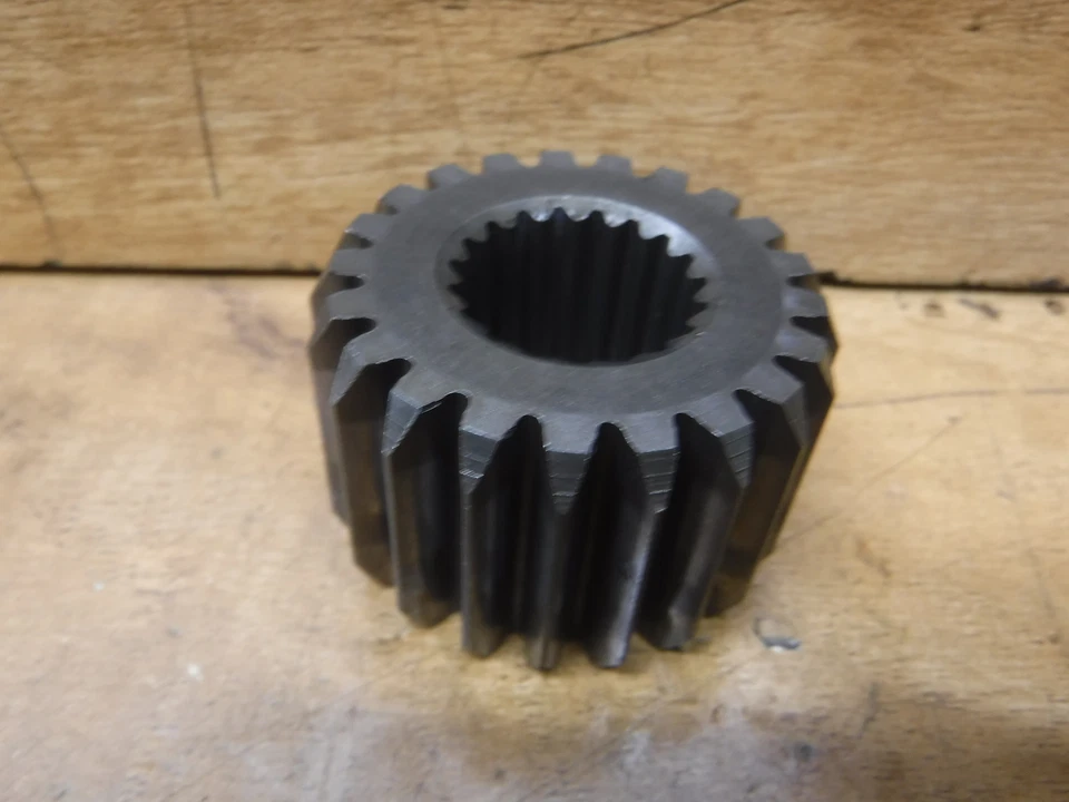 1993 93 HONDA XL185 XL 185 OEM CRANKSHAFT CRANK PRIMARY DRIVE GEAR FAST SHIPP - Image 1 of 4