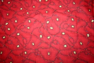 COLCHA HASTA QUE TE MARCHITES EN ROJO DEBBIE MUMM - TELA 100% ALGODÓN Foto 1 de 4