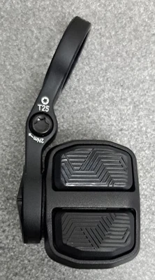 SRAM AXS POD Electronic Controller - Left/Right Mount Discrete Clamp 2-Button D1 - Image 1 of 4