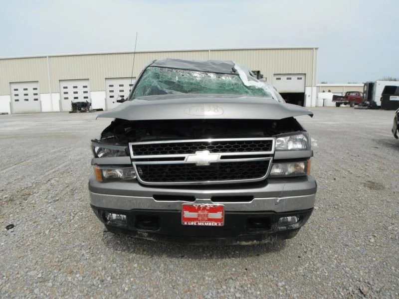 Panel interior de cuero para puerta trasera izquierda Chevrolet Silverado 1500 2006 7136 Foto 1 de 4