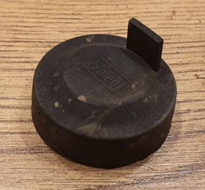 VOLKSWAGEN CITROEN AUDI VOLVO FORD RENAULT VALEO Faro Cubierta Tapa Polvo Recorte Foto 1 de 4