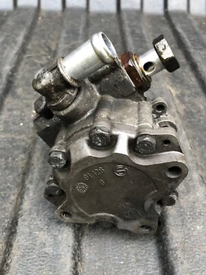 BOMBA DIRECCIÓN ASISTIDA AUDI A6 2.0 TFSI 2006 4F0145155E Foto 1 de 4