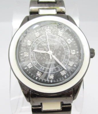 Women Vernier Quartz WR Analog 37mm Dial Causal Round Watch (G581) - Image 1 of 4