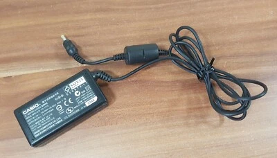 Stecker Netzteil Original Casio AD-C51G 5,3V 650mA 02-2679-9582 4mm Hohlstecker - Image 1 of 2
