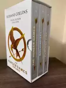 The Hunger Games Series by Suzanne Collins, Paperback...(3 Book Box Set)......📝 - Picture 1 of 3