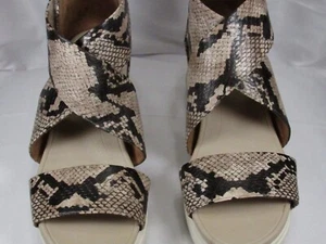 Dr. Scholl's Snake Multi Print Adjustable Comfort Wedge Sandals Sheena Sz 8 - Picture 1 of 10