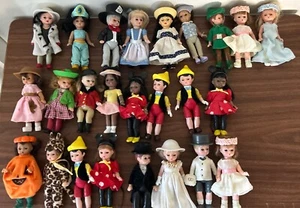 Lot of 25 Madame Alexander Dolls Mcdonalds 2002 - 2008 Mini Characters DD - Picture 1 of 10