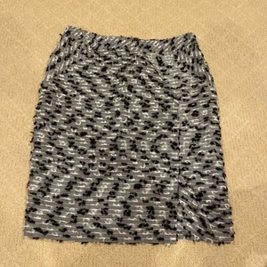 NWOT ESCADA Women’s Gray Black/White A-Line Geometric Knee Length Skirt Sz 34 - Picture 1 of 5
