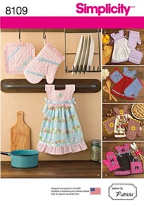 SIMPLICITY 8109 TOWEL DRESSES POT HOLDER OVEN MITT Sewing Pattern - Picture 1 of 3
