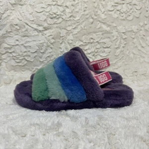 UGG FLUFF YEAH PRIDE SLIDE PURPLE RAINBOW SHEEPSKIN WOMEN'S SLIPPERS SIZE US 6 - Picture 1 of 10