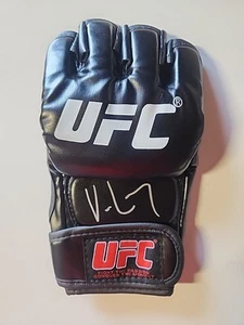 Vicente Luque Signed Autographed UFC Glove COA BAS Beckett #BH24978 - Picture 1 of 3