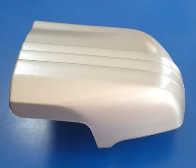 MITSUBISHI MONTERO 1992-1997 CORNER COVER REAR RIGHT MB831720 - Image 1 of 4