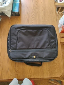 Case Logic Carrying Case For 15.6” Notebook Laptop Tablet PC Without Strap - Picture 1 of 3