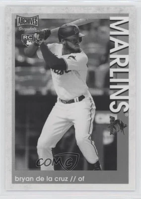 2022 Topps Archives Snapshots Black & White Image Bryan De La Cruz #48 Rookie RC - Image 1 of 2