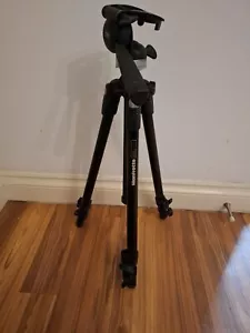 Manfrotto 190XDB Stativ mit 390RC2 Kopf OHNE HALTERUNG - Bild 1 von 11