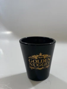 Golden Nugget Hotel Casino Las Vegas Schnapsglas Souvenirglas schwarz und gold - Bild 1 von 5
