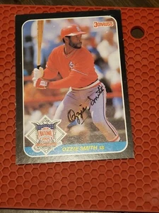1987 donruss jumbo ozzie smith autographed card. beckett certificate of... - Picture 1 of 12