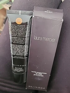 Laura Mercier Tinted Moisturizer Spf20 6C1 WALNUT 1.7oz EXP 10.22 - Picture 1 of 2