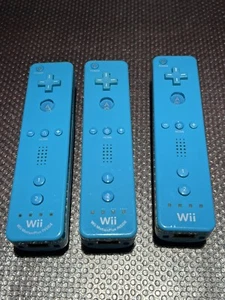 2 Nintendo Wii Motion Plus Controller Blue Remote RVL-036 & 1 RVL-003 Back Sync - Picture 1 of 5