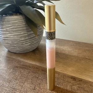 MALLY ( MallyGirl) High Shine Liquid Twist Up LIP GLOSS PEN in Pouty Pink NEW - Picture 1 of 5