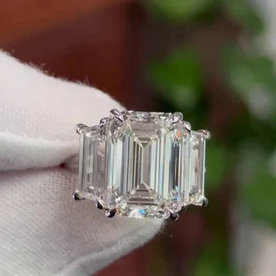6 Ct Emerald-Cut VS1 Lab Grown Diamond Three Stone Wedding Ring 14K White Gold - Image 1 of 4