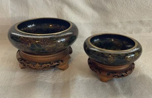 Juego De Colección De 2 Cuencos Cloisonné Con Soportes De Madera Defecto - Imagen 1 de 24