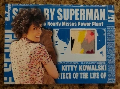 2006 Superman Returns Topps Memorabilia Card Kitty Kowalski's Flower Dress - Image 1 of 2