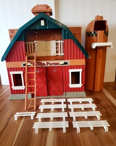 VINTAGE HUGE 1995 Tonka Farms Playset 27x22x10" w/ Barn- Silo -Fence-Ladder - Picture 1 of 11