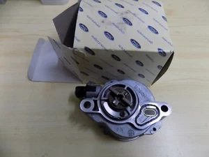 GENUINE Ford Focus Fiesta C-MAx 1.6 TDCi Vacuum Pump 1487860 - Picture 1 of 1