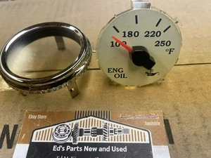 3570357C2 INTERNATIONAL Oil Temp Gauge With 2023423c1 Bezel (new Takeoff) - Bild 1 von 2
