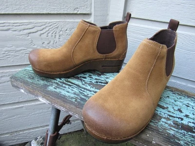 Bota Chelsea Dansko FRANKIE UE 40 para mujer EE. UU. 9,5 - 10 marrón gamuza bruñida Foto 1 de 4