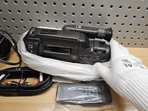 Video 8 SONY Handycam CCD-FX420 NTSC 8MM Camcorder New, Opened Box (READ) - Picture 1 of 11