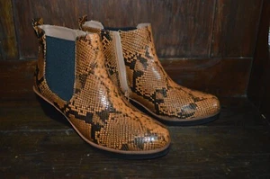 Womens AEROSOLES "Brandi" Brown Faux Snakeskin Ankle Booties Size 9 NwoT - Picture 1 of 8