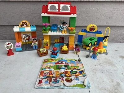 LEGO DUPLO My Town: Town Square 10836 100% Complete W/ Manual - Image 1 of 4